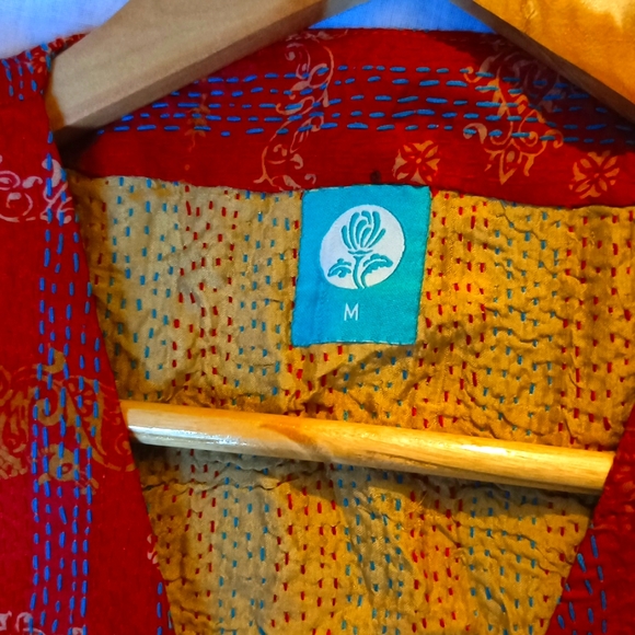 Kantha Handwork embroidery top - Picture 4 of 9